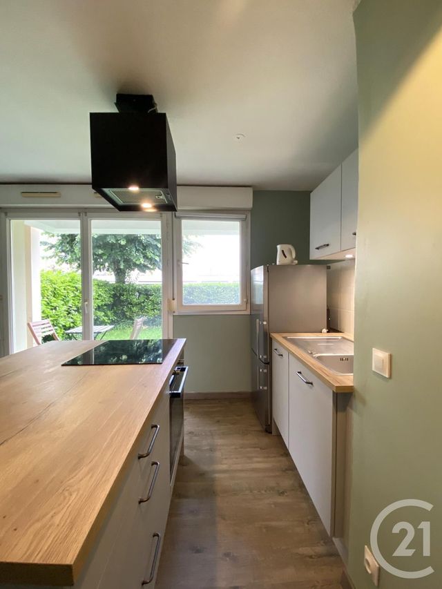 Appartement T2 à louer - 2 pièces - 45.84 m2 - BORDEAUX - 33 - AQUITAINE - Century 21 Cabinet Rollin