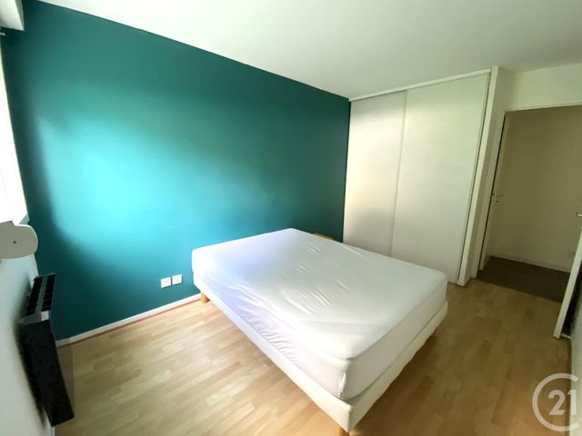 Appartement T2 à louer - 2 pièces - 45.84 m2 - BORDEAUX - 33 - AQUITAINE - Century 21 Cabinet Rollin
