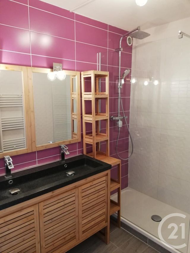 Appartement T3 à louer - 3 pièces - 57.89 m2 - BORDEAUX - 33 - AQUITAINE - Century 21 Cabinet Rollin