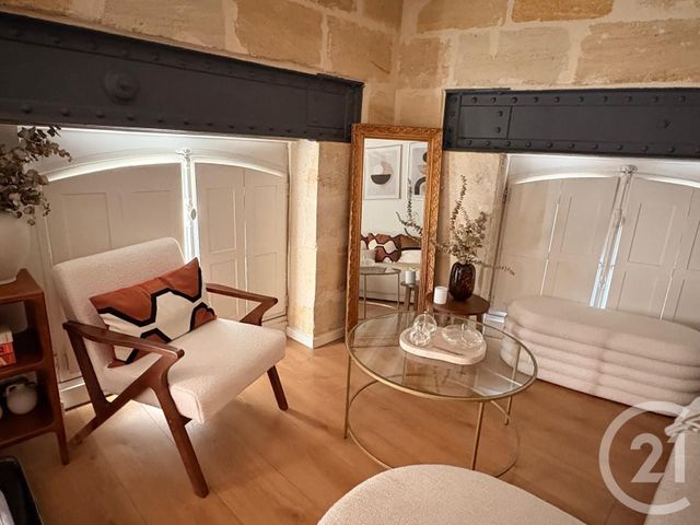 Appartement T3 à louer - 3 pièces - 60.41 m2 - BORDEAUX - 33 - AQUITAINE - Century 21 Cabinet Rollin