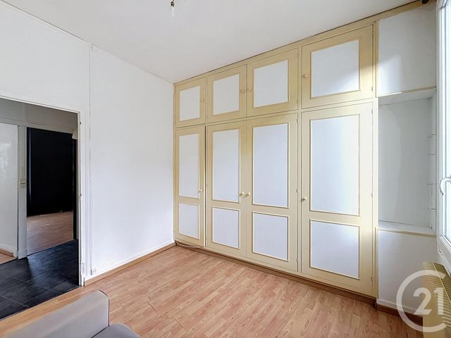 Appartement T3 à vendre - 3 pièces - 50.21 m2 - BORDEAUX - 33 - AQUITAINE - Century 21 Cabinet Rollin