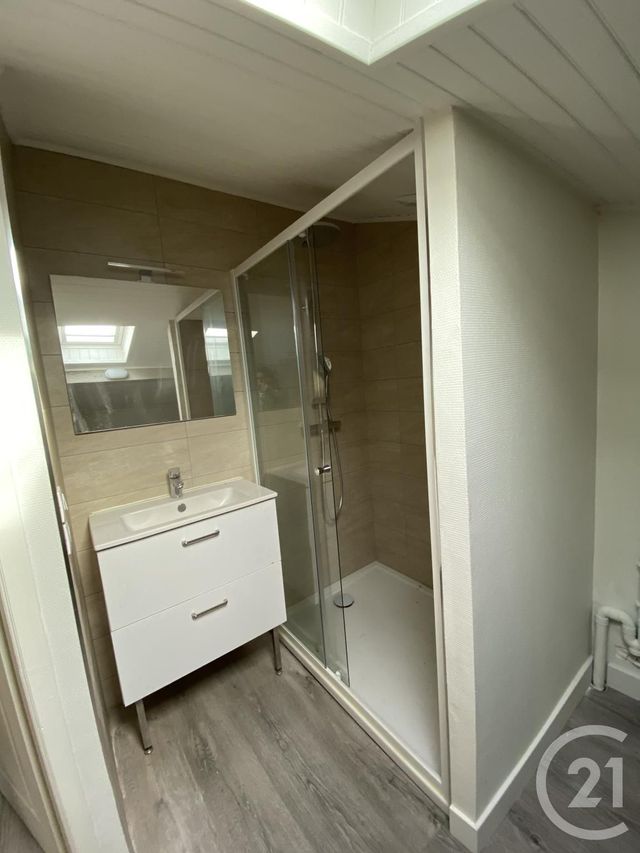 Appartement T3 à louer - 3 pièces - 80.56 m2 - LE BOUSCAT - 33 - AQUITAINE - Century 21 Cabinet Rollin