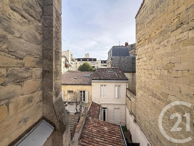 Appartement T2 à vendre - 2 pièces - 41.0 m2 - BORDEAUX - 33 - AQUITAINE - Century 21 Cabinet Rollin