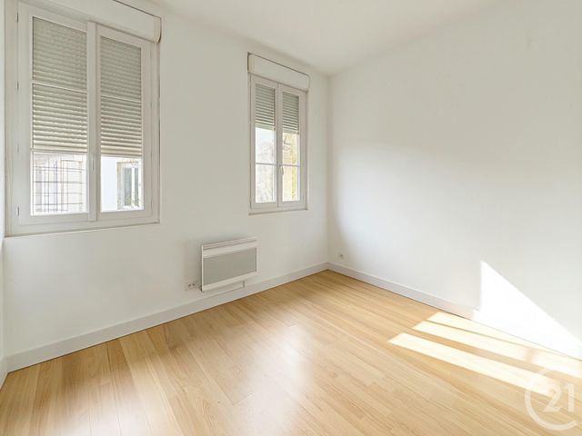 Appartement T3 à vendre - 3 pièces - 57.08 m2 - BORDEAUX - 33 - AQUITAINE - Century 21 Cabinet Rollin