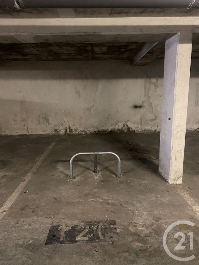 parking à louer - 12.0 m2 - BORDEAUX - 33 - AQUITAINE - Century 21 Cabinet Rollin